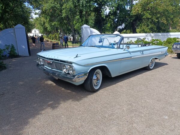 1961 Chevrolet Impala V8 Convertible Powder Blue/White - Faureal Car Hire